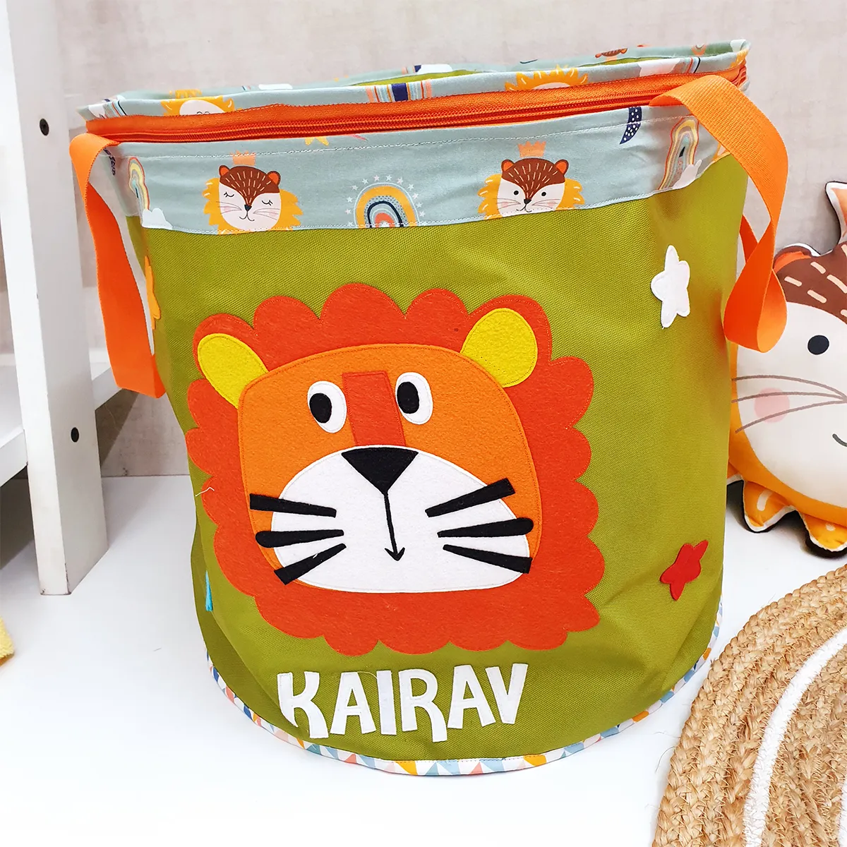 Lion Face Green Toy Basket 01